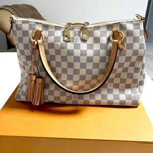 Louis Vuitton Damien Azur Lymington